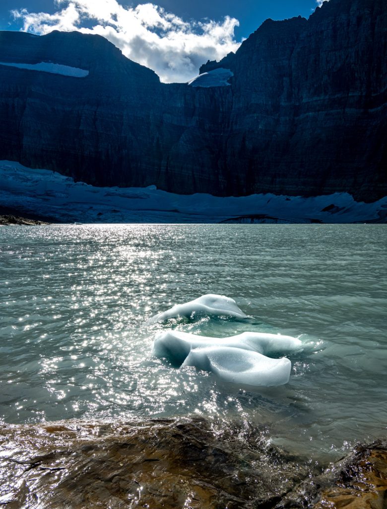 Floating glacial ice in Upper Grinnell Lake