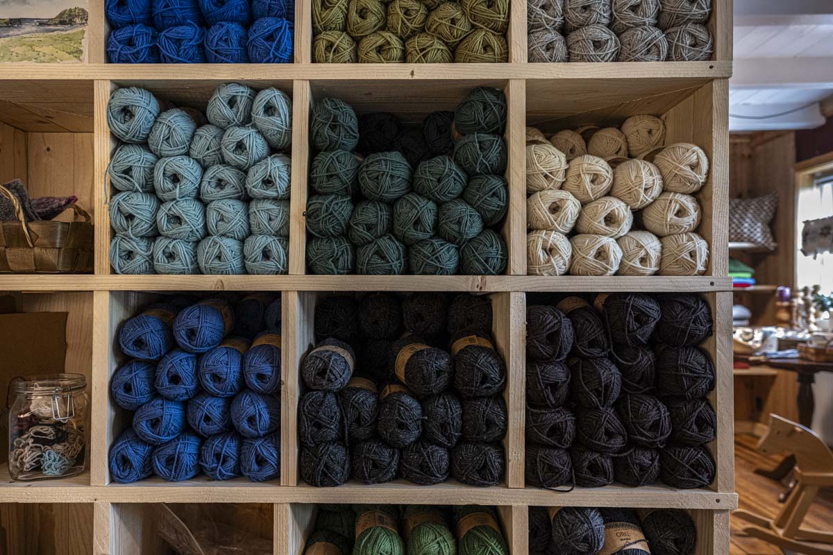 Faroese yarn for sale in Kvívíknit