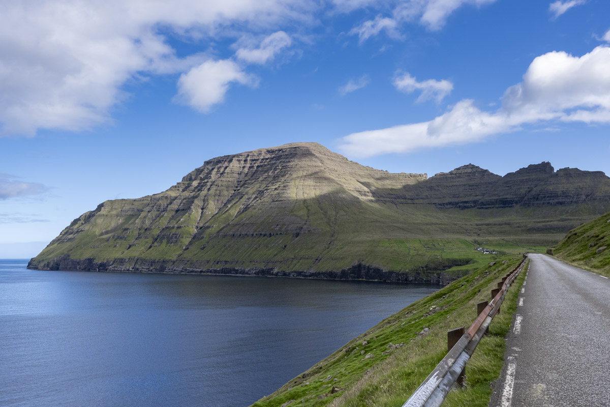 On the road to Norðoyar