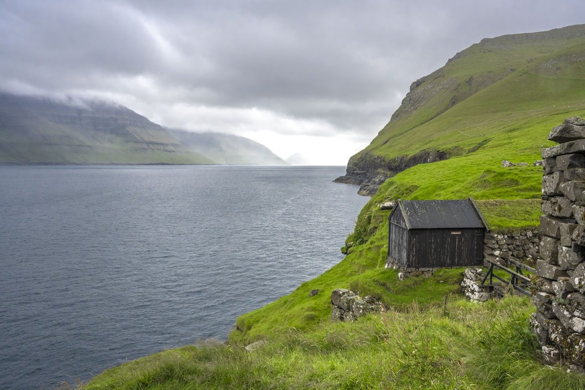 Moody coastal view on our way to Kalsoy